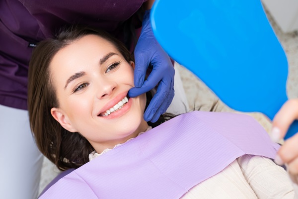 How A Restorative Dentist Can Replace Missing Teeth